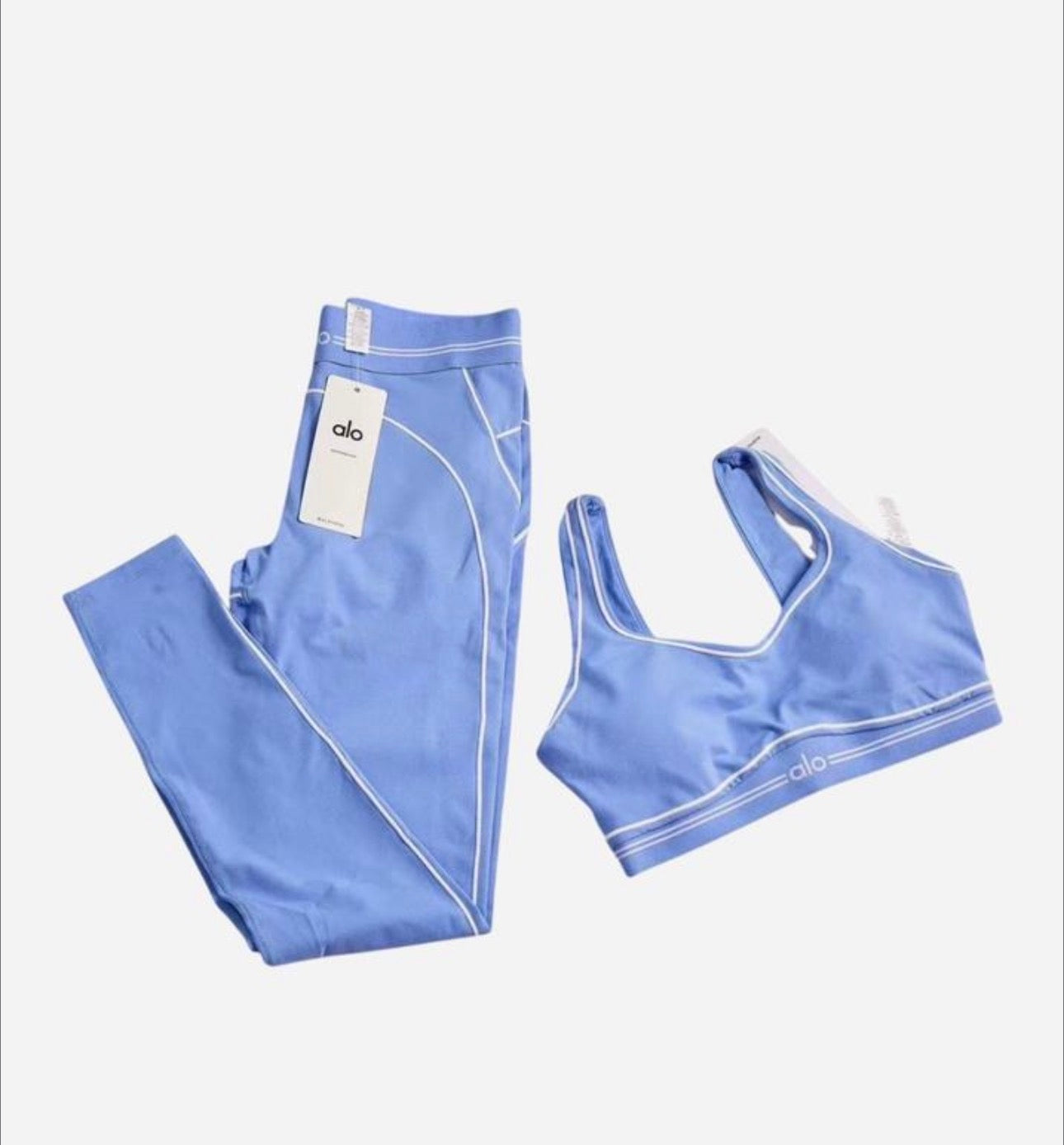 Alo Set